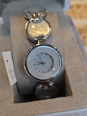 DKNY Silver-Tone Round Link Bracelet Watch